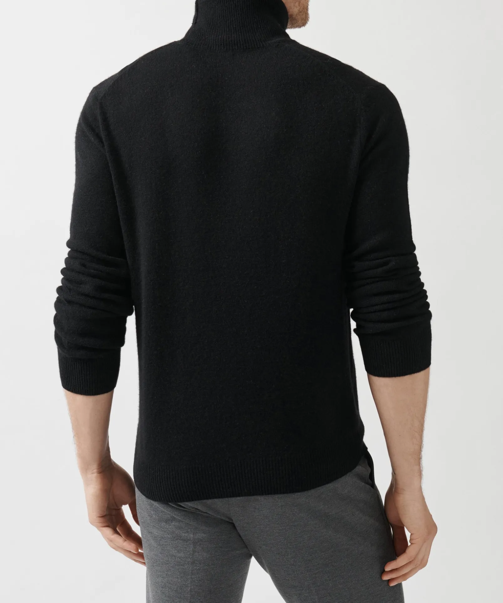 Recycled Cashmere Turtleneck Sweater - Black