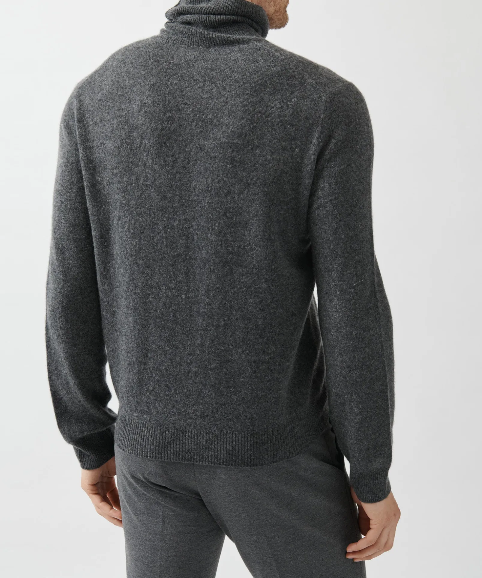 Recycled Cashmere Turtleneck Sweater - Heather Charcoal